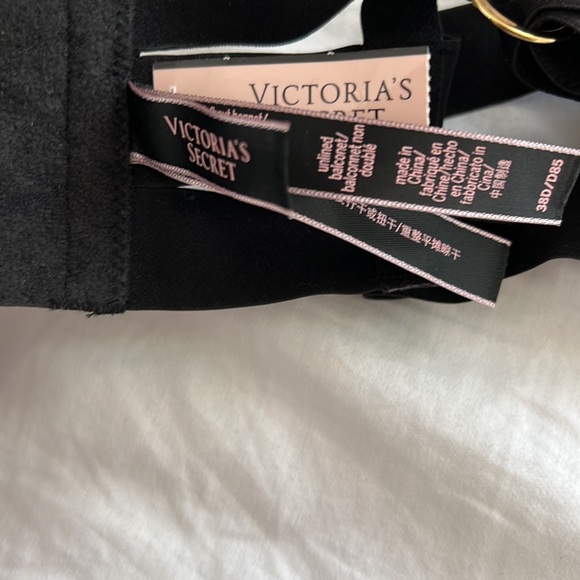 Victoria’s Secret unlined strappy Demi bra - Picture 4 of 9